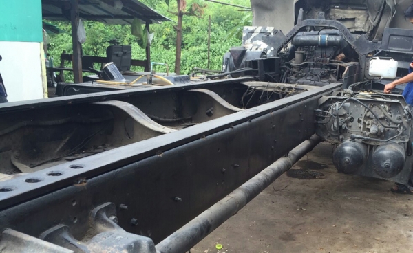 หกล้อ อีซูซุ FTR195 หัว+แคชชี เบรคทิฟฟี ยาง900 ช่วงยาว7.20ม หัวสวยบางเดิม แคซซคสวยใหญ่ตลอด พร้อมใช้ ทะเบียนพร้อมโอน ราคา 480,000บ