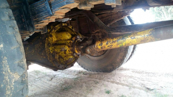 ISUZU  รถบรรทุก 6 ล้อ ดัมพ์ หัวยาว เครื่อง 6BD1-165 แรง ขาย 350,000