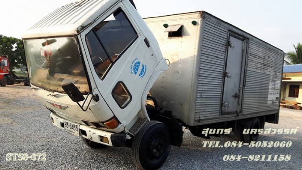 ขายด่วน รถบรรทุก 6 ล้อ HINO 117 แรง ตู้แห้ง 3 บาน ยาว 5.5M สภาพเดิมๆ สวย พร้อมใช้งาน ราคาสุดคุ้ม