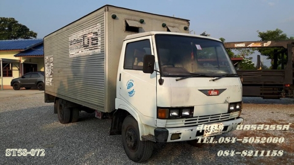 ขายด่วน รถบรรทุก 6 ล้อ HINO 117 แรง ตู้แห้ง 3 บาน ยาว 5.5M สภาพเดิมๆ สวย พร้อมใช้งาน ราคาสุดคุ้ม