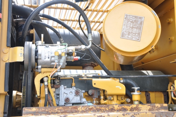 CATERPILLAR 938F Y1995 CATERPILLAR 938F Y1995