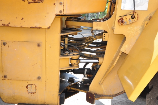 CATERPILLAR 938F Y1995 CATERPILLAR 938F Y1995