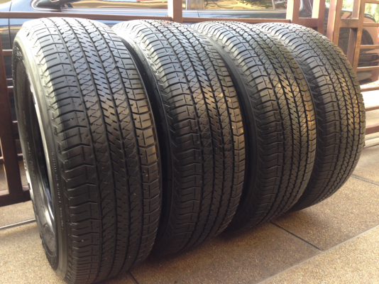 ยาง Bridgestone 265 65 17 ปี12 ดอกเต็ม พร้อมใช้งาน ราคาไม่แพง