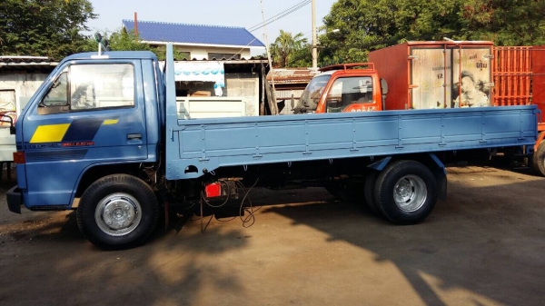 ขายครับ อีซูซุ 115 ห้างแท้ พาวเวอร์ 4.30 ม. พร้อมใช้ครับ ขายครับ อีซูซุ 115 ห้างแท้ พาวเวอร์ 4.30 ม. พร้อมใช้ครับ