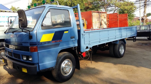 ขายครับ อีซูซุ 115 ห้างแท้ พาวเวอร์  4.30 ม.   พร้อมใช้ครับ