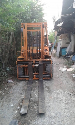 KOMUTSU. FD40-4 พร้อมใช้งาน