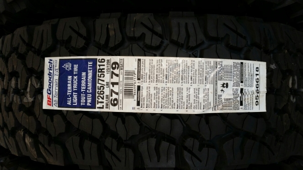 ยางใหม่ 265 75 16 BF goodrich ko2