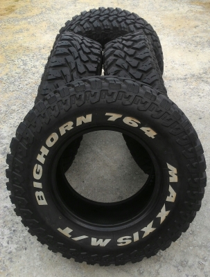 ขาย ยาง MAXXIS 764 ขนาด 265/75/16 สวยๆ