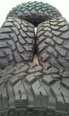 ขาย ยาง MAXXIS 764 ขนาด 265/75/16 สวยๆ