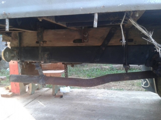 HINO KM779 เครื่อง 117แรง ยาว 5.5 เมตร พร้อมคอกอย่างงาม เล่มพร้อมโอน