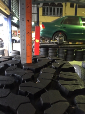 ขายยางบีเอฟเคโอทู 285-65 -18 ขายยางบีเอฟเคโอทู 285-65 -18