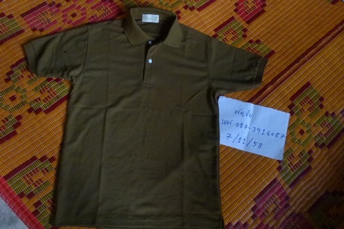 เสื้อยืด  สีเขียวขี้ม้า    โปโล คอปก  ราคา ตัวละ 450.-