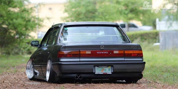 หาซื้อ Civic ef ท้ายแดง-ท้ายสองชั้น