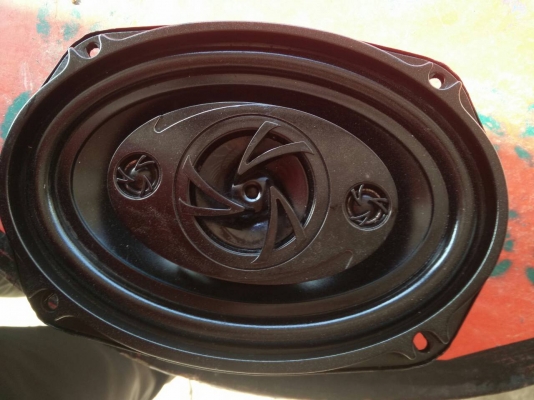 ลำโพงรถยนต์ ขนาด 6x9 นิ้ว ลำโพงรถยนต์ ขนาด 6x9 นิ้ว