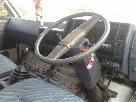 ขายรถบรรทุกหกล้อ Isuzu NPR59PU5 เครื่อง 115 แรง ปี 37 ช่วงยาว 5 เมตร เกียร์สั้น