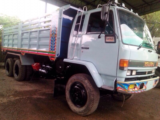 ขายรถบรรทุกสิบล้อดัมพ์ Isuzu FXZ23NFY เครื่อง 6SD1- 240 แรง ปี 48 ยางใหม่ ทะเบียนพร้อม
