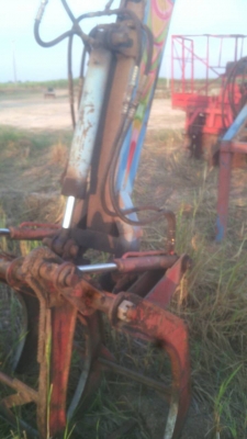 คีบอ้อยถอดจากรถl4708สภาพสวยพร้อมใช้งาน