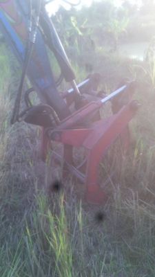 คีบอ้อยถอดจากรถl4708สภาพสวยพร้อมใช้งาน