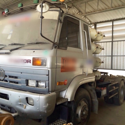 ขายหัวลาก UD 250 ติดแก๊ส