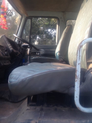 ขายดั้ม2เพลา ร็อกกี้240เทอร์โบ พ.เพาเวอร์ เบรกทิฟฟี่ ภายในสวย แอร์เย็น สภาพพร้อมใช้งาน เอกสารพร้อมโอน สนใจโทร 090-8588220คุณนะ 093-3258446คุณบิว หรือเข้าดูสินค้าอื่นๆได้ที่ www.truck.in.th/498 หรือเพจFacebook ณรงค์ ซื้อขายรถมือสอง (เว็บไซต์ส่วนตัว) หรือFa