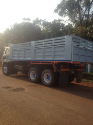 ขายดั้ม2เพลา ร็อกกี้240เทอร์โบ พ.เพาเวอร์ เบรกทิฟฟี่ ภายในสวย แอร์เย็น สภาพพร้อมใช้งาน เอกสารพร้อมโอน สนใจโทร 090-8588220คุณนะ 093-3258446คุณบิว หรือเข้าดูสินค้าอื่นๆได้ที่ www.truck.in.th/498 หรือเพจFacebook ณรงค์ ซื้อขายรถมือสอง (เว็บไซต์ส่วนตัว) หรือFa