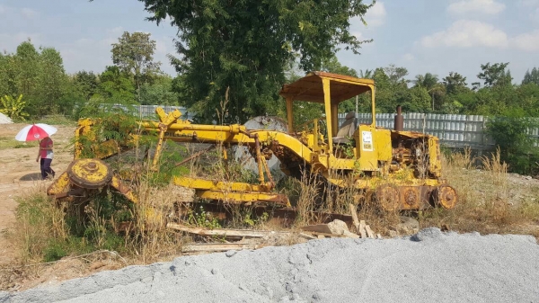 ขายตามสภาพ รถเกรด CAT 12F ขายตามสภาพ รถเกรด CAT 12F