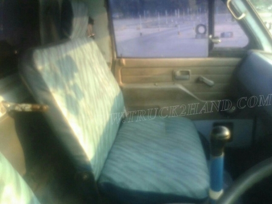 รถบรรทุก ISUZU กระบะพื้นเหล็กคอก ความยาว5เมตร