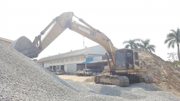 ขายแบคโฮ CAT 320 V.1 ไฟครบ เครื่อง 6BG1 Turbo เอกสารเล่มทะเบียน รถใช้งานอยู่ทุกวัน ราคาต่อรองได้ครับ