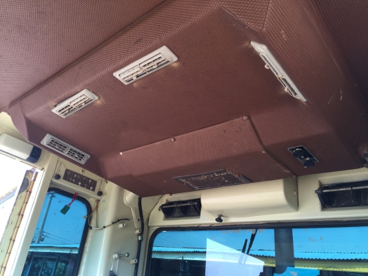 ขายรถเกรด  140G 72V-09401   เล่มทะเบียน