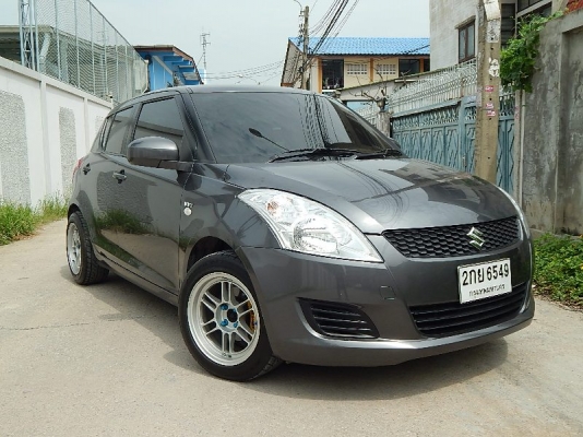 SWIFT 1.2 GL ออกรถ 9,000 บาท เกียร์ ธรรมดา