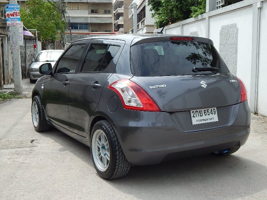 SWIFT 1.2 GL ออกรถ 9,000 บาท เกียร์ ธรรมดา SWIFT 1.2 GL ออกรถ 9,000 บาท เกียร์ ธรรมดา
