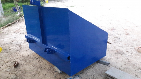 ขายกระบะท้ายใส่รถไถ