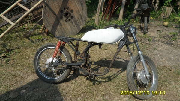 ขายโคลงเข็นตามรูป ขายโคลงเข็นตามรูป