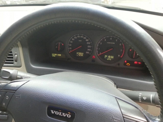 VOLVO s60 2.3t เกียร์ AUTO ปี2002 tel.081-427-3941 VOLVO s60 2.3t เกียร์ AUTO ปี2002 tel.081-427-3941