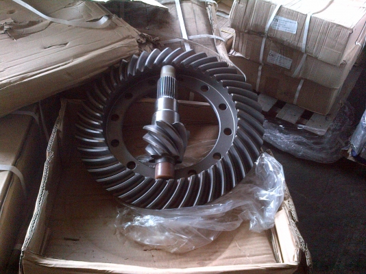 ขายจานเดือยหมู 9500   ของ TSA ใหม่  โทร 0906208746