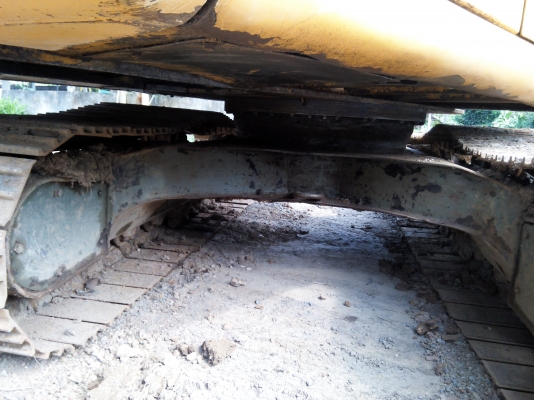 ขายรถแบคโฮ KOMATSU PC120-6 เอกสารเล่มทะเบียน ระบบไฟเต็ม ราคา 950000