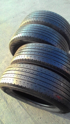 215/65R16 BRIDGESTONE DURAVIS R611 ชุด 4 เส้น tel.081-427-3941 ไอดีไลน์ autobot107 215/65R16 BRIDGESTONE DURAVIS R611 ชุด 4 เส้น tel.081-427-3941 ไอดีไลน์ autobot107