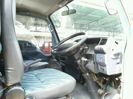 ขาย Isuzu NKR 4ล้อไม่ติดเวลา 120แรง ปี 10.