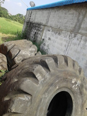 รถตักล้อยาง CAT980-F-2 พร้อมใช้งาน แถมยางอีก2เส้น