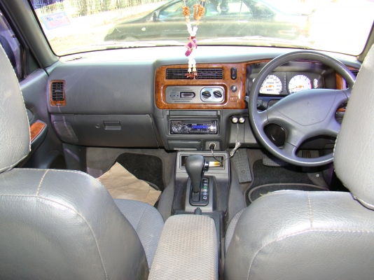 รถบ้าน มิตซูบิชิ 2.8 4door AT carryboy รถบ้าน มิตซูบิชิ 2.8 4door AT carryboy