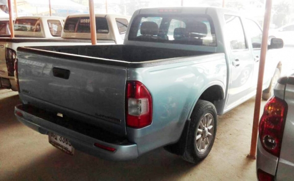 ^^^^^^ 4 ประตู ตัวเตี้ย นะครับคันนี้ ^^^^^^