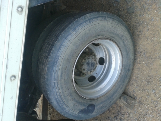 ขาย หกล้อ ISUZU NQR 150 แรง 5.5 ม แอร์พวงมาลัยพาเวอร์เทอร์โบ