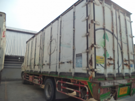 ขาย รถบรรทุกตู้แห้ง 6 ล้อ ฮีโน่ ใช้ก๊าซ CNG