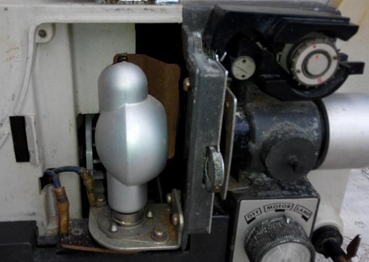 เครื่องฉายหนัง 8 มิล เครื่องฉายหนัง 8 มิล