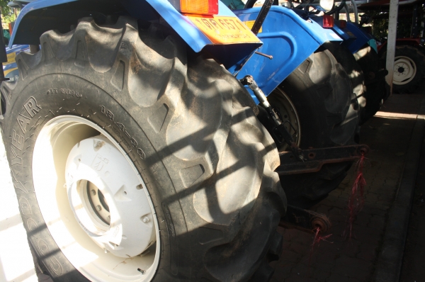 ขาย นิวส์ ฮอลแลนด์ TT75  2 เพลา พร้อมใบดัน