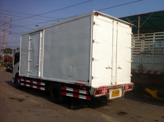 ISUZU NQR ปี52 175แรงม้า ตู้3บาน ยาว5.5เมตร ISUZU NQR ปี52 175แรงม้า ตู้3บาน ยาว5.5เมตร
