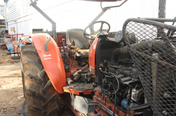 ต้องการ ขาย M7040  2 เพลา