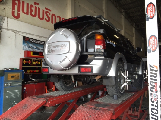 ขาย MITSUBISHI G-WAGON 4WD ขาย MITSUBISHI G-WAGON 4WD