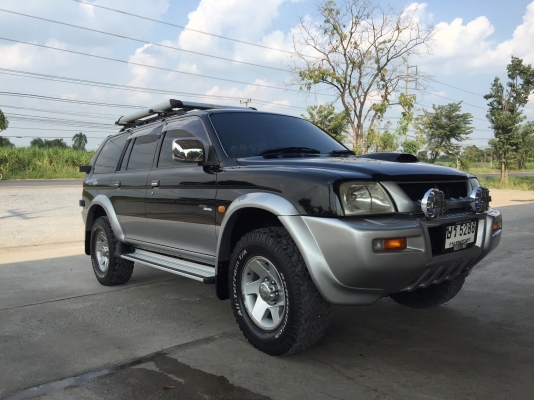 ขาย MITSUBISHI G-WAGON 4WD ขาย MITSUBISHI G-WAGON 4WD