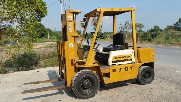 ขายด่วนรถยกดีเซลKOMATSU FD25-10 ยก2.5ตันเสาสูง3เมตรยางตันใหม่รถนอกนำเข้ายังไม่เคยใช้งานในเมืองไทยเลย=รุ่นใหม่ขายถูกๆๆ